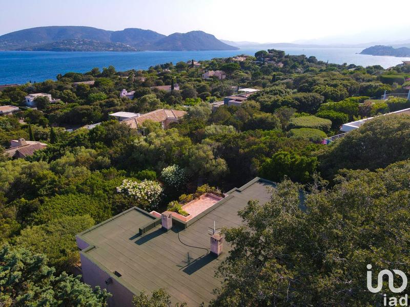 Maison - 136 m² - 4 pièces