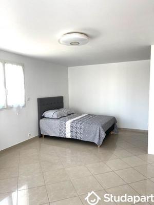 Chambre - 25 m² - 1 pièce