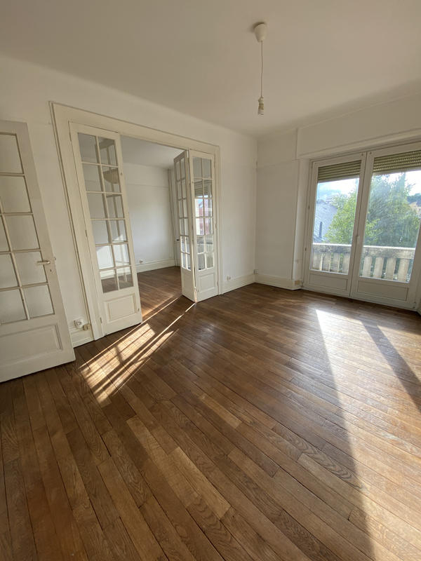Appartement - 83 m² - 4 pièces