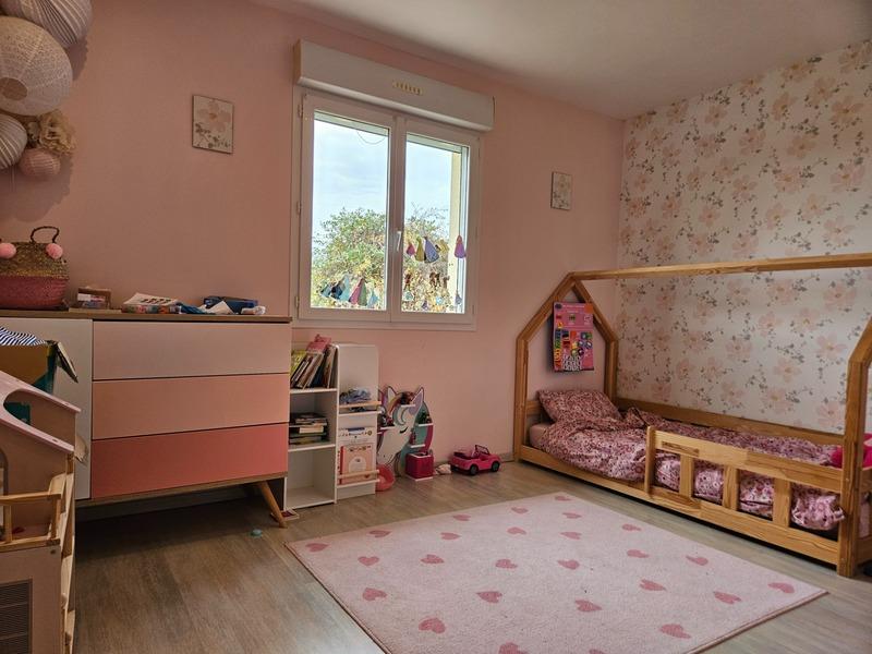 Maison - 202 m² - 7 pièces