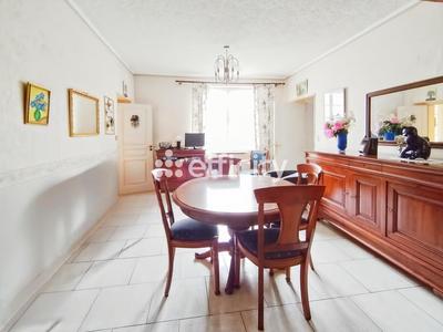 Maison - 83 m² - 4 pièces