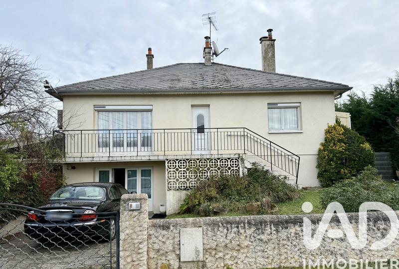 Maison - 230 m² - 6 pièces