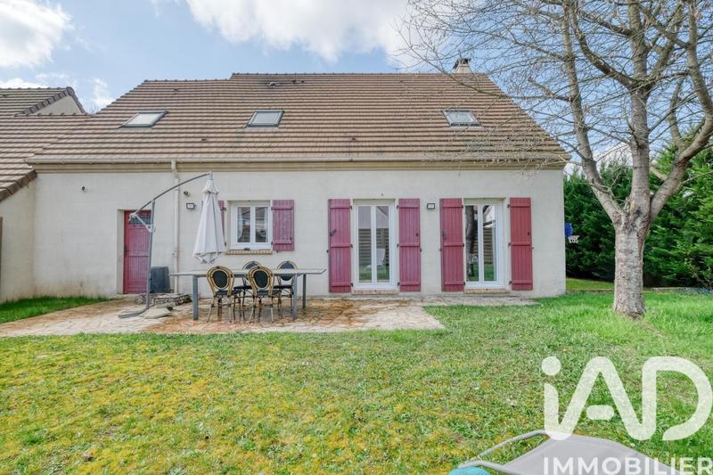 Maison - 118 m² - 5 pièces