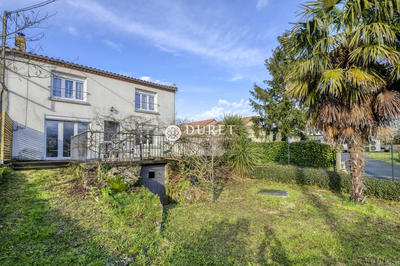 Maison - 96 m² - 5 pièces