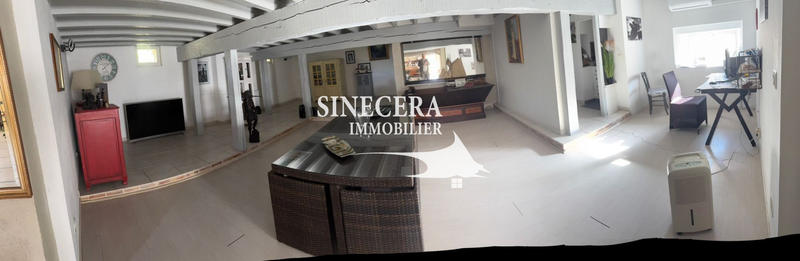 Maison - 518 m² - 13 pièces