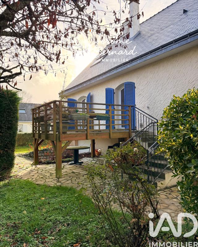 Maison - 161 m² - 6 pièces