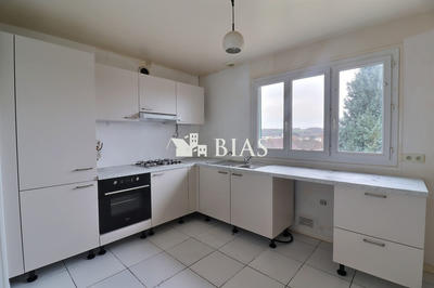 Maison - 67 m² - 4 pièces