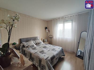 Maison - 195 m² - 7 pièces