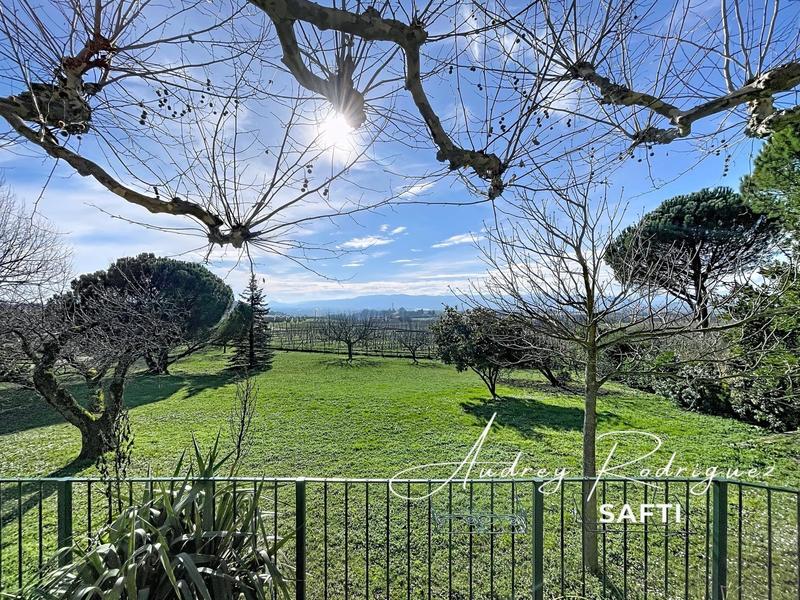 Maison de maîtres - 180 m² - 6 pièces