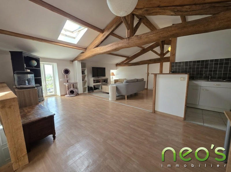 Maison - 166 m² - 9 pièces