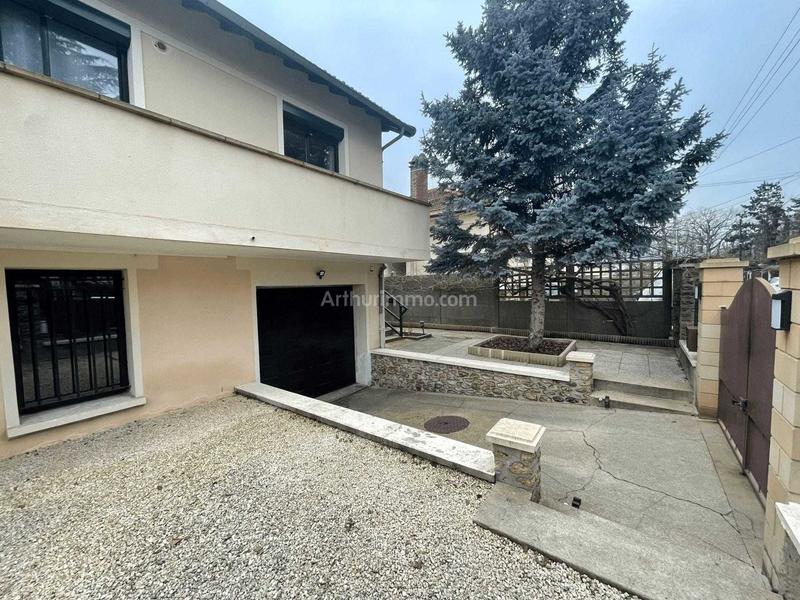 Maison - 168 m² - 7 pièces