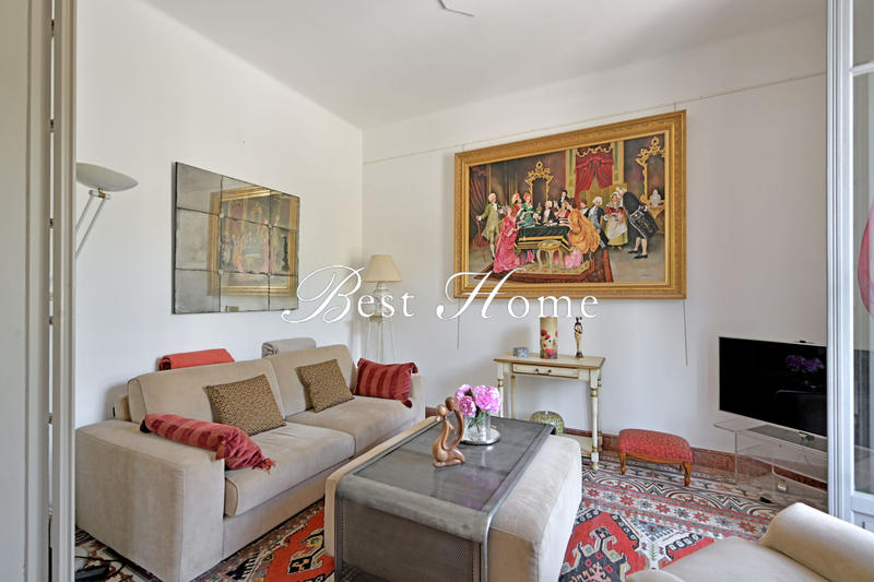 Appartement - 100 m² - 4 pièces