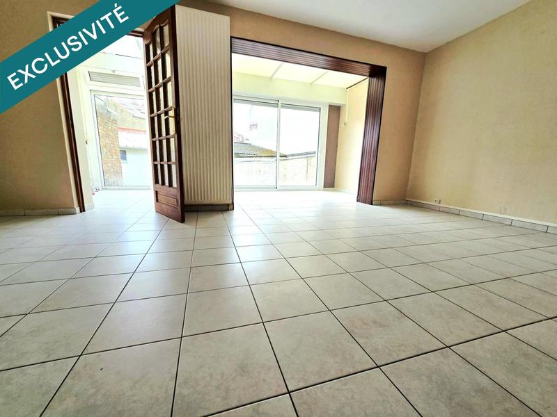 Maison - 97 m² - 6 pièces