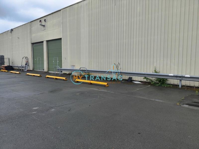 Local d'activité / Entrepôt - 534 m²
