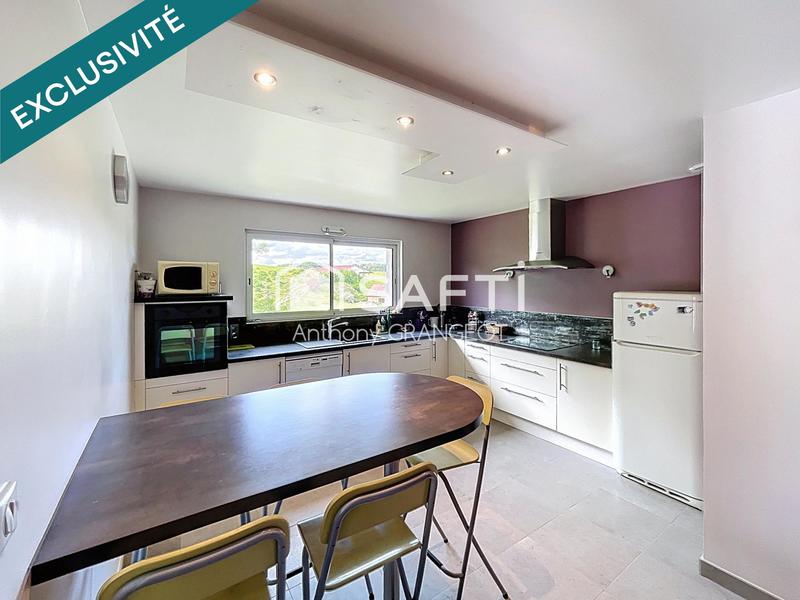 Maison - 142 m² - 5 pièces