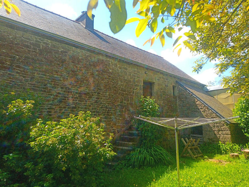 Maison - 269 m² - 12 pièces