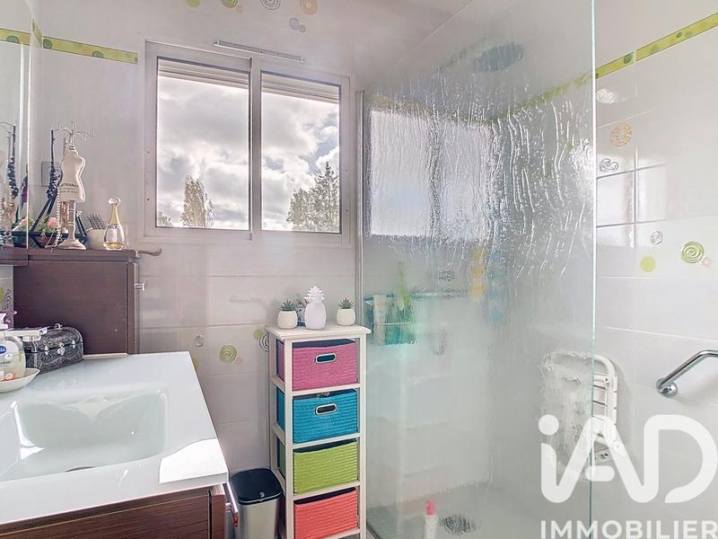 Maison - 98 m² - 5 pièces