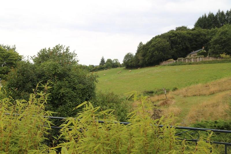 Pavillon - 270 m² - 7 pièces