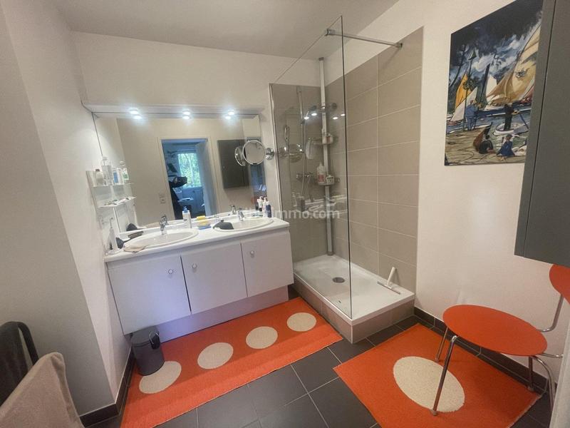 Appartement - 95 m² - 5 pièces