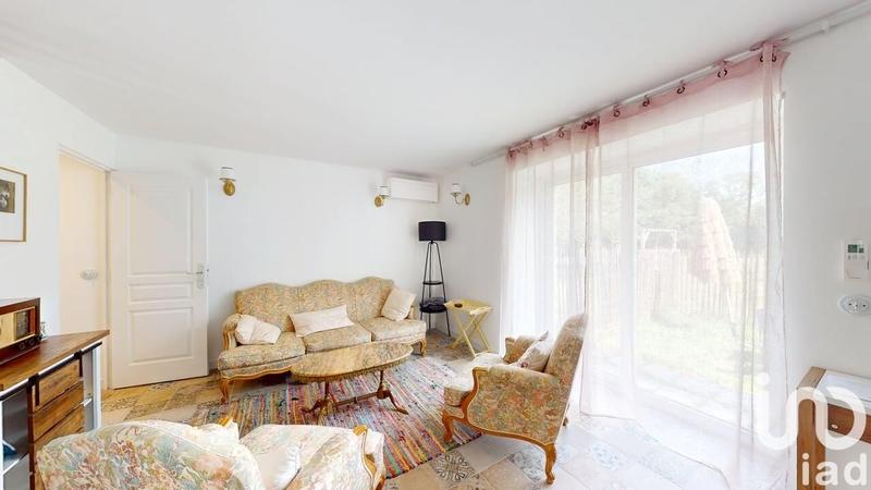 Maison - 590 m² - 20 pièces