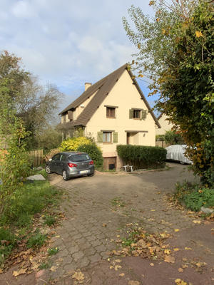 Maison - 127 m² - 6 pièces