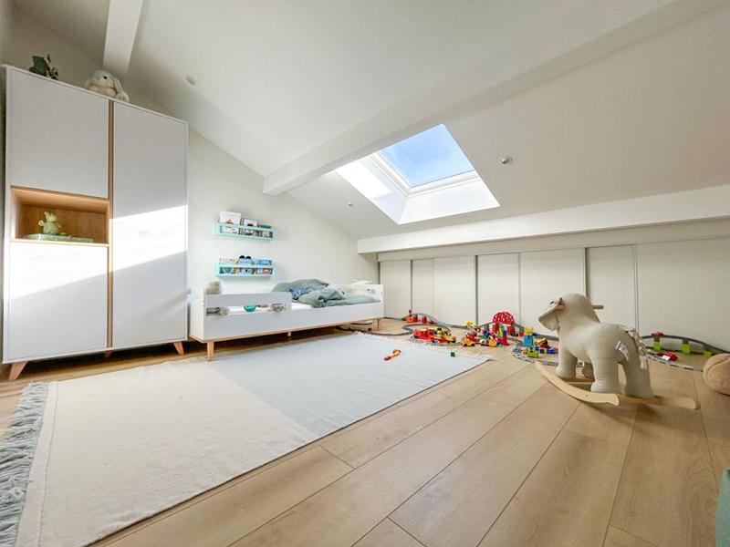 Maison - 170 m² - 6 pièces