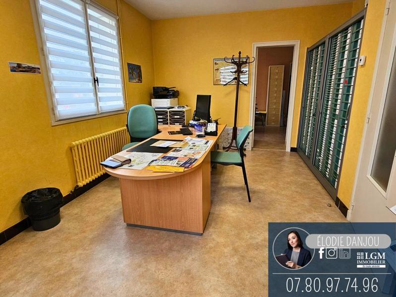 Maison - 390 m² - 10 pièces