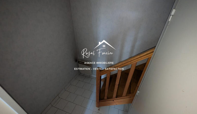 Maison ancienne - 148 m² - 8 pièces