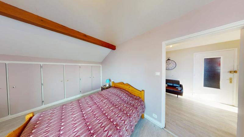 Appartement - 85 m² - 4 pièces