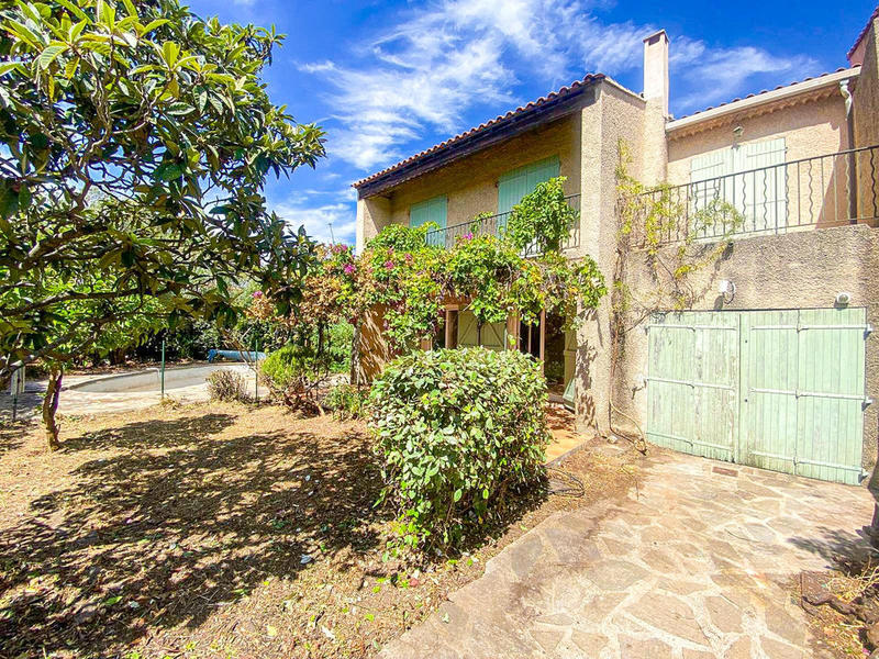 Villa - 96 m² - 5 pièces