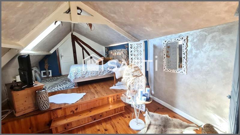 Maison - 160 m² - 7 pièces