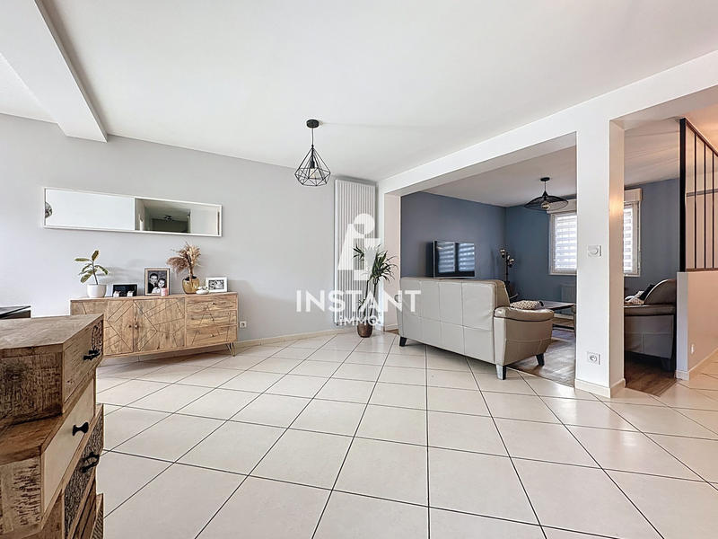 Maison - 156 m² - 5 pièces