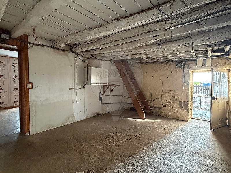 Maison - 96 m² - 4 pièces