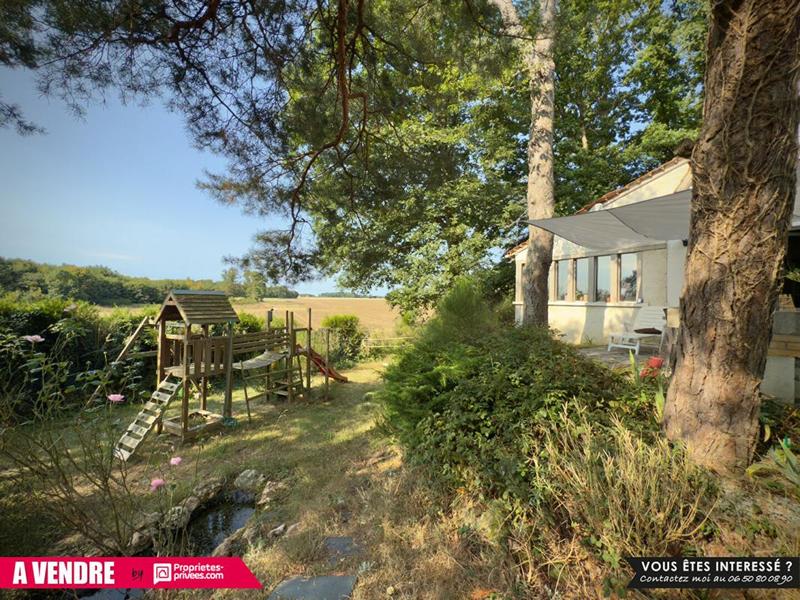 Maison - 102 m² - 5 pièces