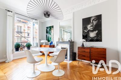 Appartement - 85 m² - 3 pièces