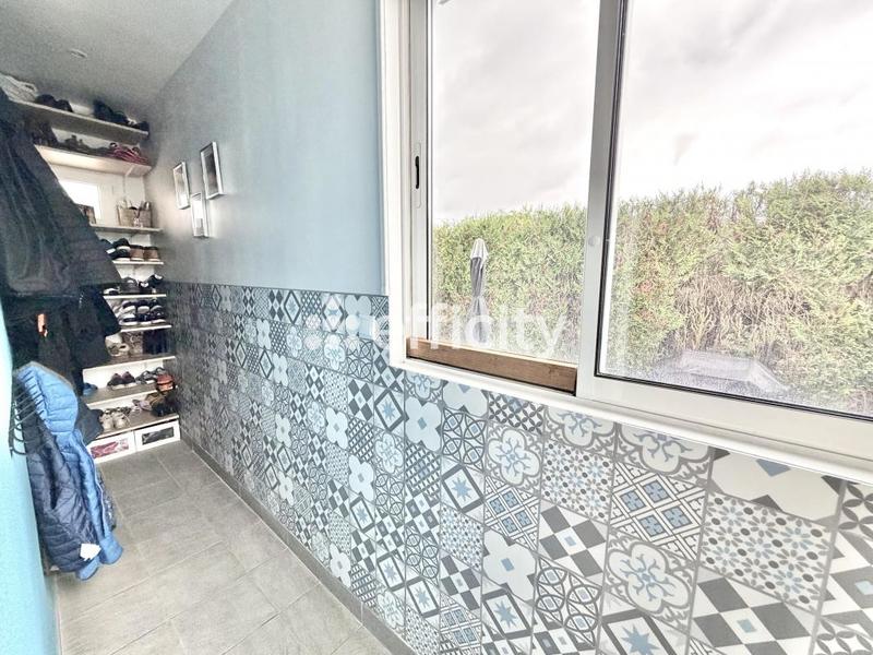 Pavillon - 80 m² - 4 pièces