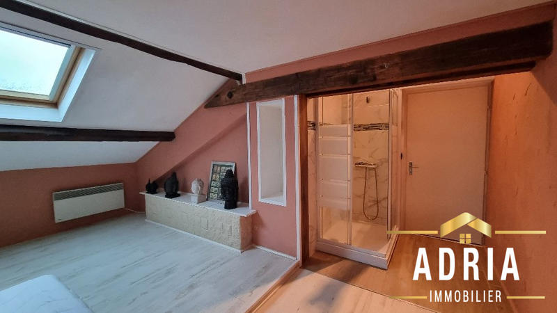 Duplex - 104 m² - 5 pièces