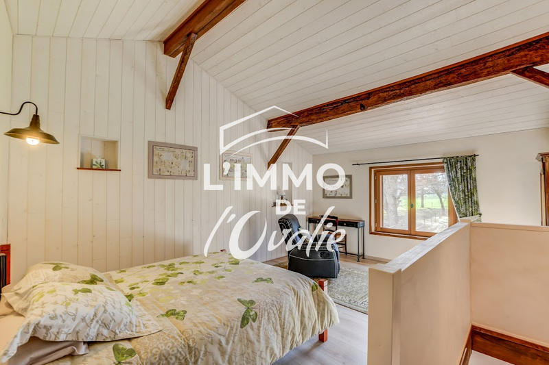 Maison - 394 m² - 16 pièces