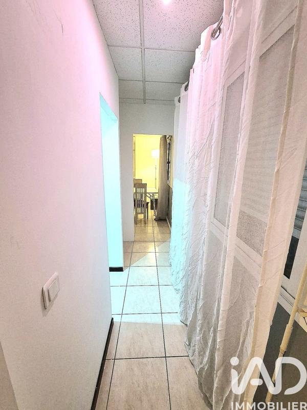 Maison - 280 m² - 5 pièces