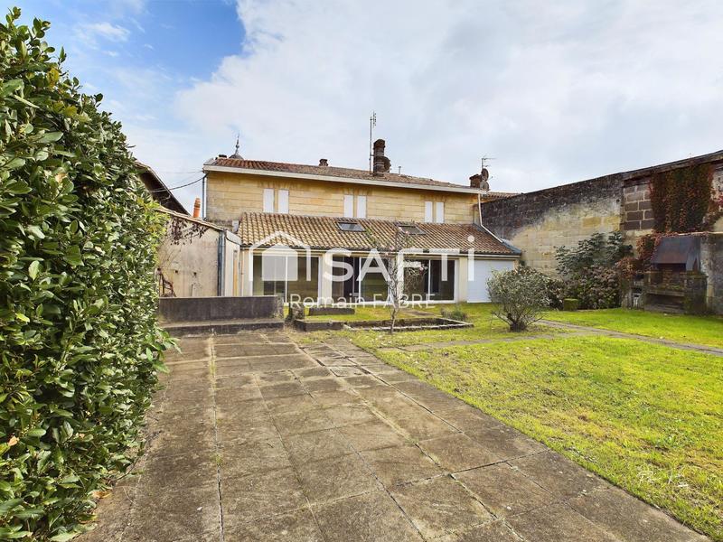 Maison - 304 m² - 7 pièces