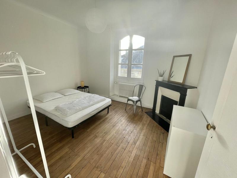 Appartement - 80 m² - 3 pièces