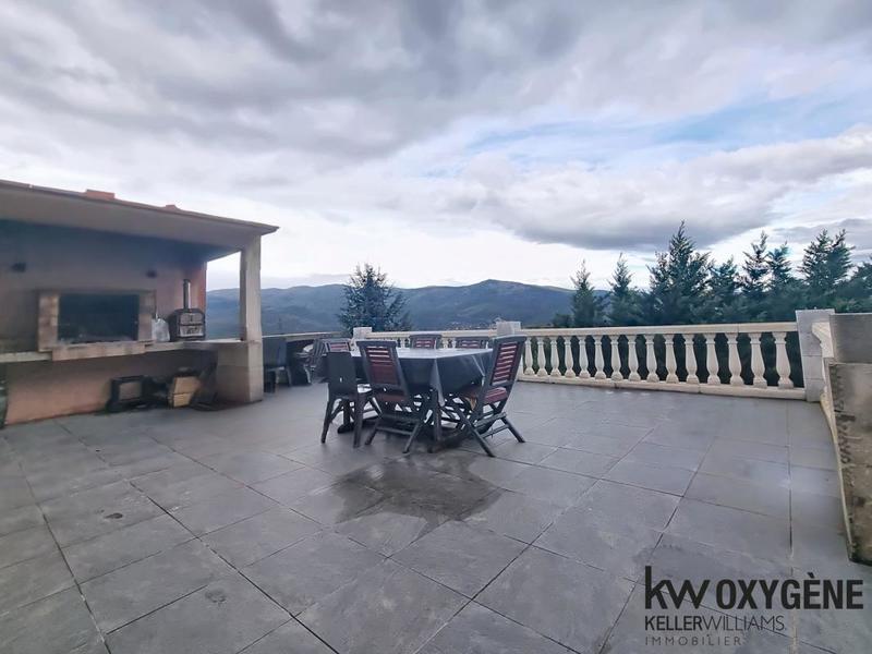 Villa - 106 m² - 5 pièces