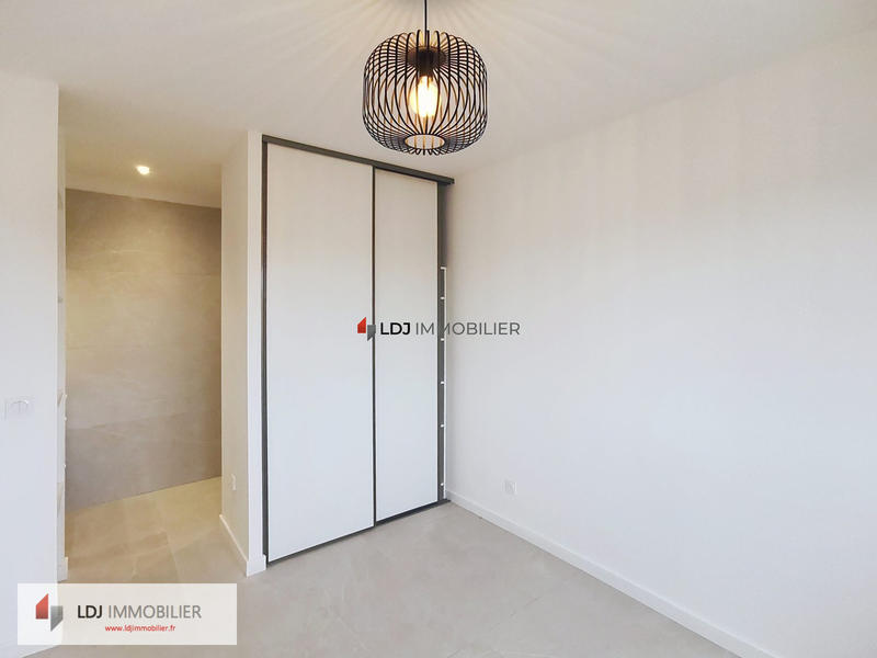 Villa - 99 m² - 4 pièces