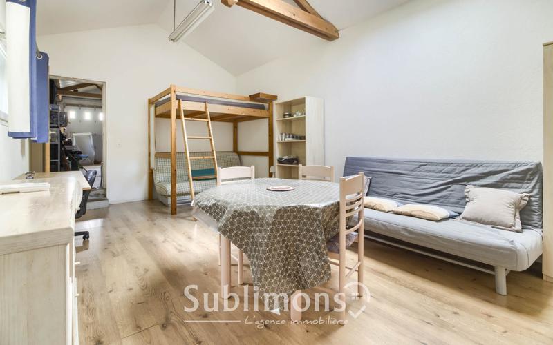 Maison - 205 m² - 8 pièces