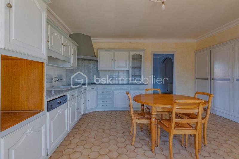 Appartement - 107 m² - 5 pièces