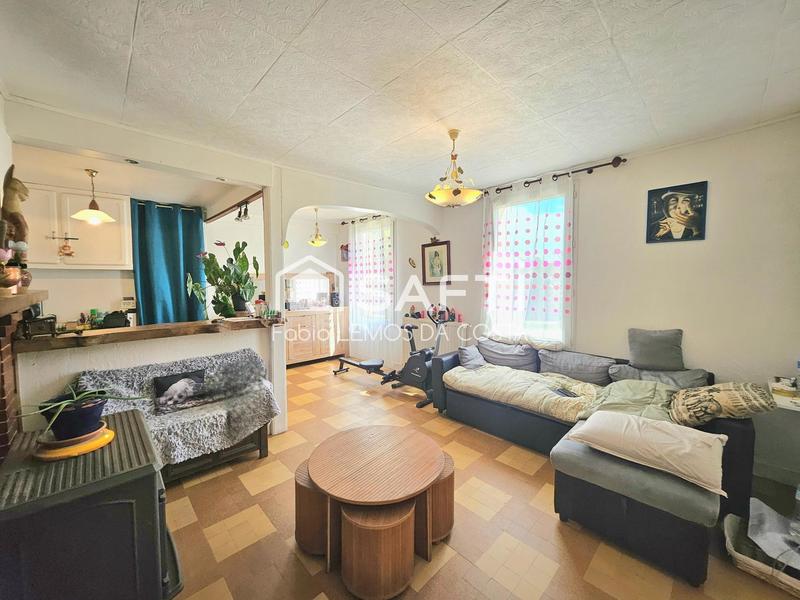 Maison - 110 m² - 6 pièces