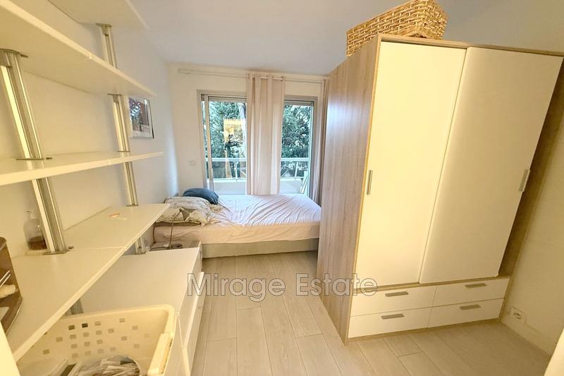 Appartement - 99 m² - 3 pièces