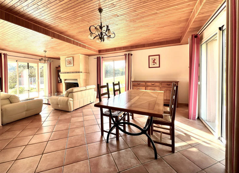 Maison - 119 m² - 5 pièces