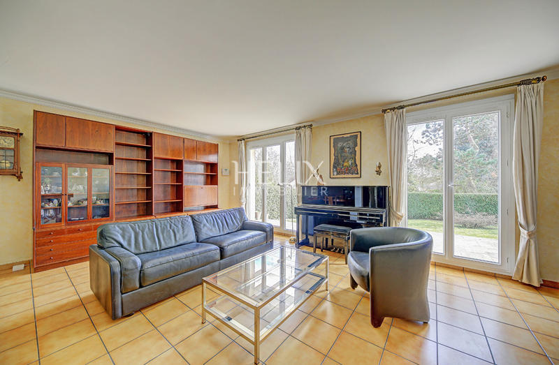 Maison - 141 m² - 7 pièces