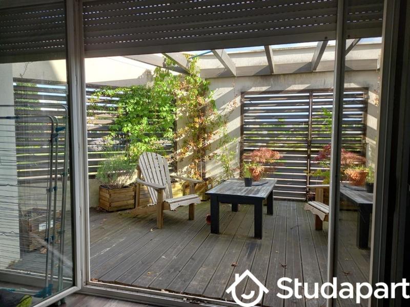 Chambre - 10 m² - 1 pièce